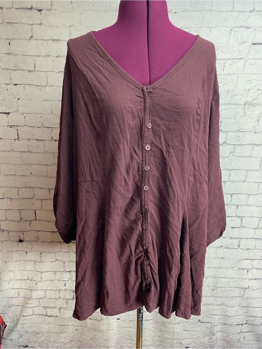 Torrid size 4 purple blouse button down